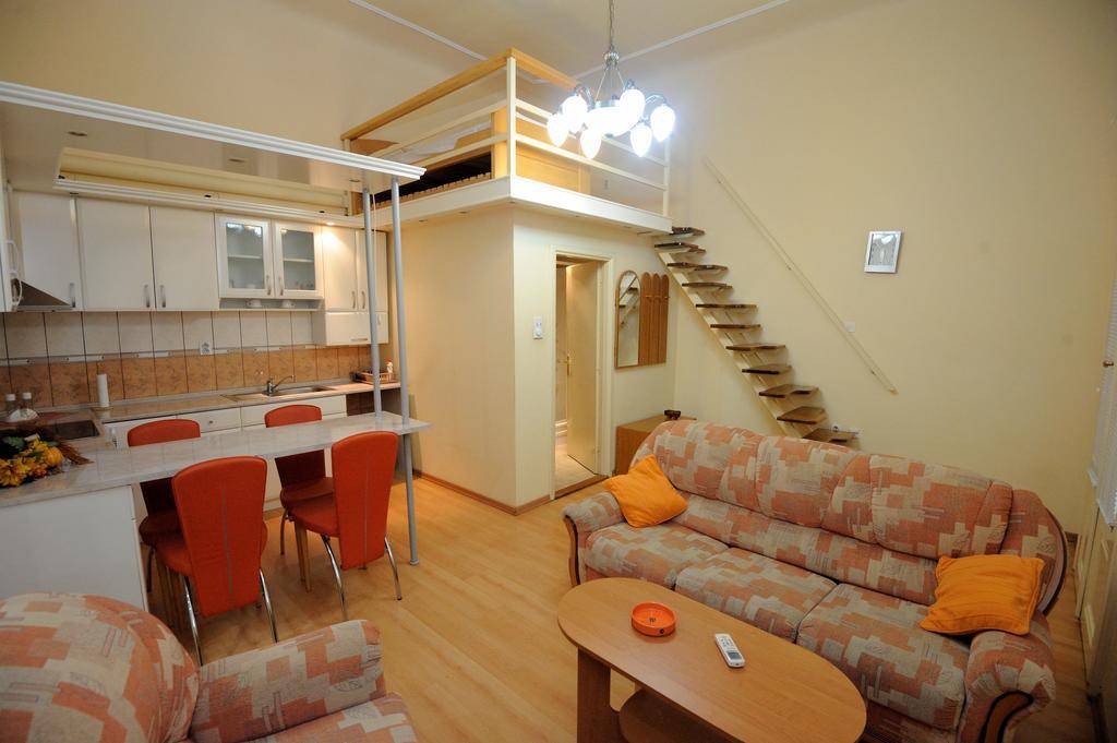 Siesta Bed & Breakfast Kikinda Exterior photo